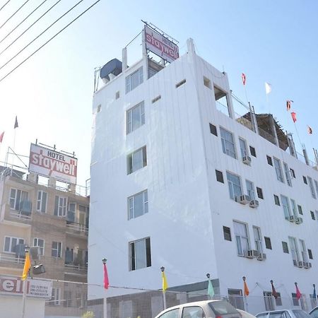 Staywell Hotel Pathankot Exterior photo