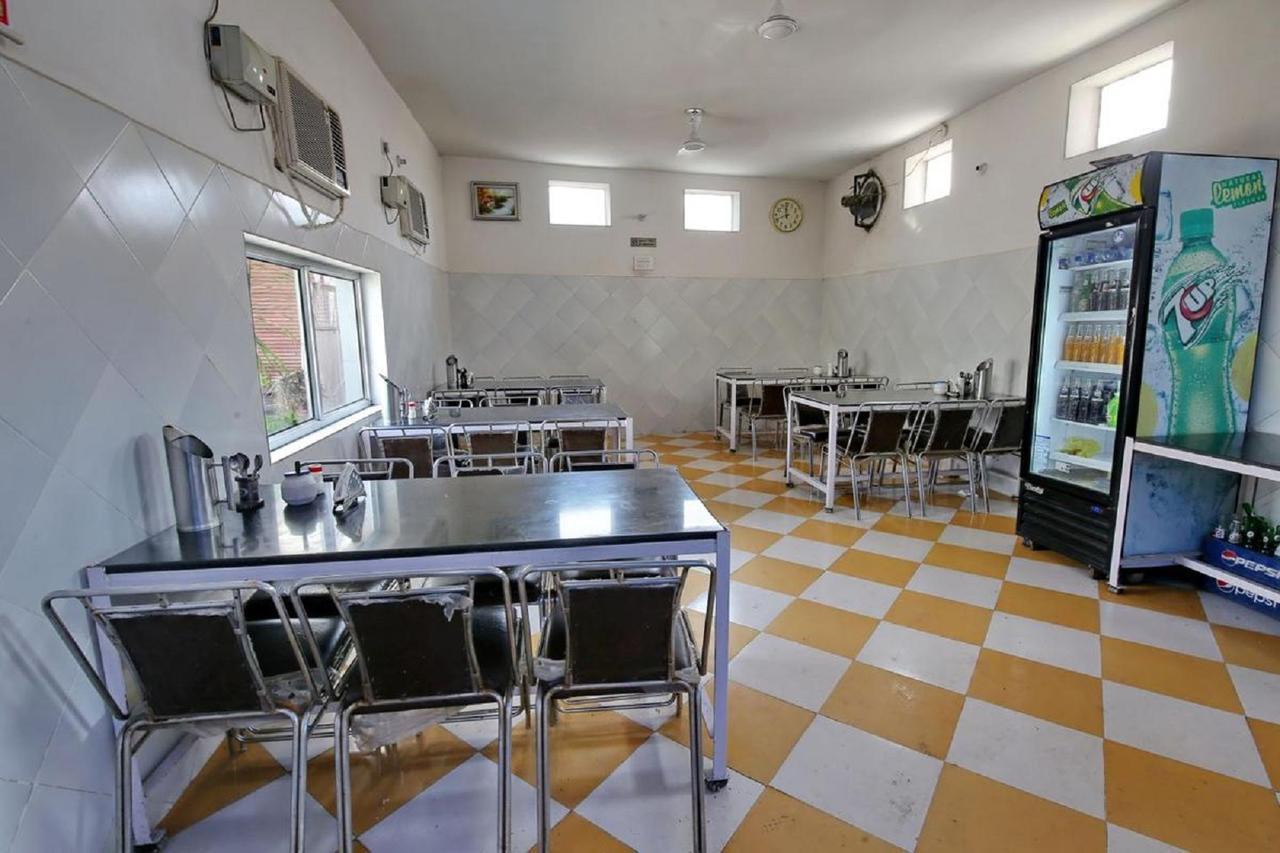 Staywell Hotel Pathankot Exterior photo